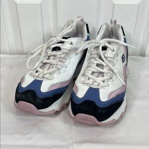 Skechers D’ Lites air-cooled, memory foam athletic shoes size 9. White/pink/blue